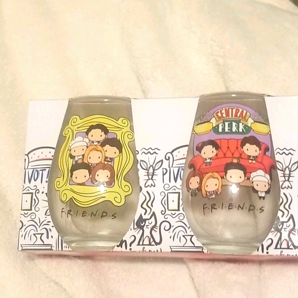 Friends glassware set of two